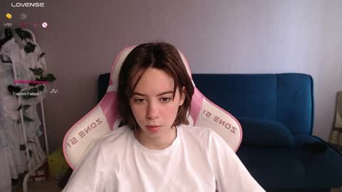 Snapshot of allie_hazie chatting on May 27, 1:57 am alice online show from May 27, 1:57 am