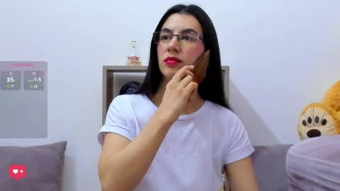    online show from April 27, 7:12 pm