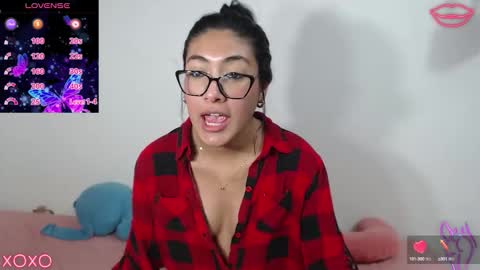 Snapshot of allison_18_ chatting on September 22, 6:04 am Nana online show from September 22, 6:04 am