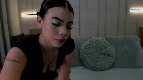 Snapshot of allison_whitee chatting on February 11, 8:58 pm Allison whitee online show from February 11, 8:58 pm