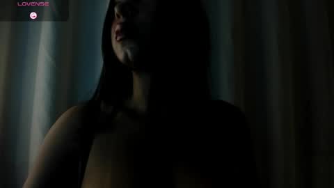 alison  online show from April 7, 11:10 am