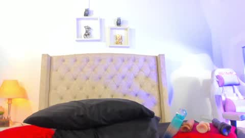 allisson online show from January 28, 12:54 pm