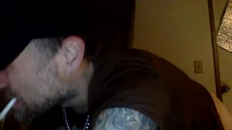 Snapshot of allitrunnin chatting on December 5, 10:57 am allitrunnin online show from December 5, 10:57 am