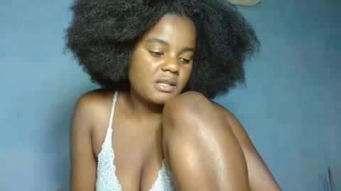 allizida01 online show from November 27, 6:43 pm