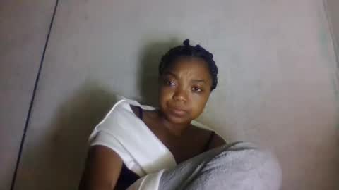 allizida01 online show from May 16, 2:19 am