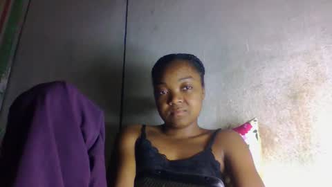allizida01 online show from May 27, 7:00 pm