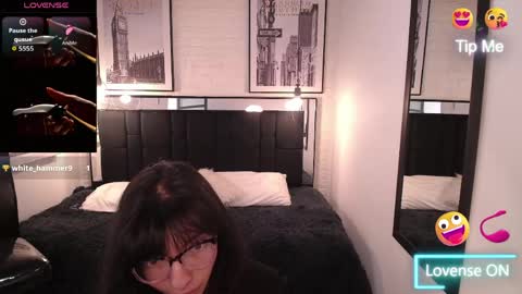 alison online show from May 21, 8:27 pm