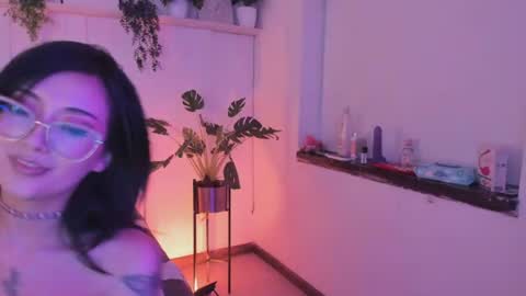 allowenn online show from June 13, 4:10 am
