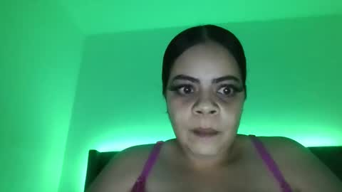 alluringbarbie online show from October 12, 5:28 am