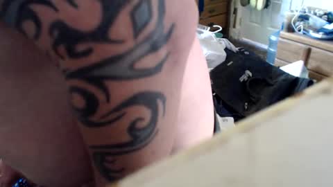 allwolf0323 online show from February 26, 8:08 pm