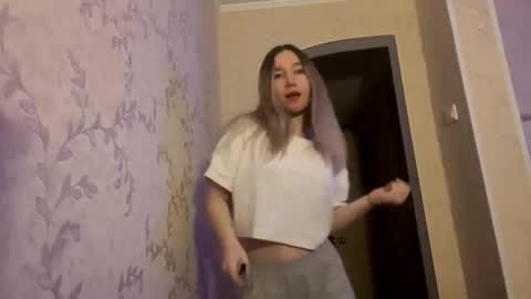 Trisha online show from February 19, 2:46 pm