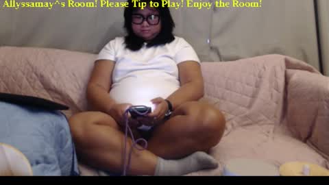 Allyssamay online show from November 6, 3:18 am