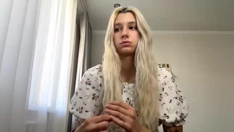 Arina online show from September 9, 11:10 am
