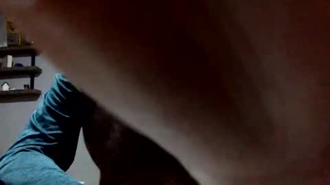 Snapshot of almostbutnever chatting on March 3, 12:50 am almostbutnever online show from March 3, 12:50 am