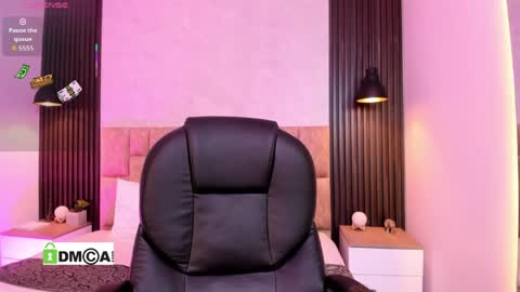 alondraandsweet online show from April 10, 8:13 pm