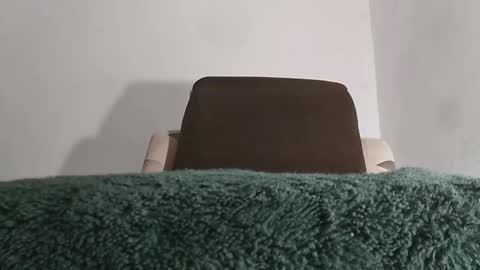 alotofcream4u online show from March 12, 5:24 am