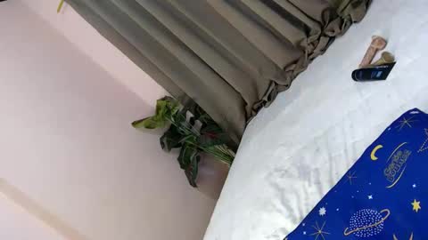 LEXY online show from March 28, 1:54 pm