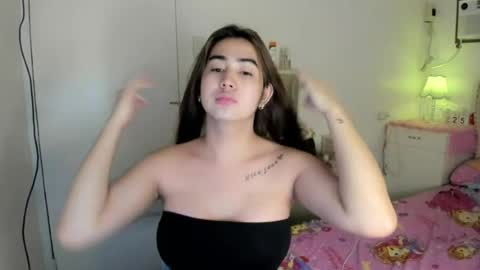alovelydollnica online show from July 24, 11:58 pm