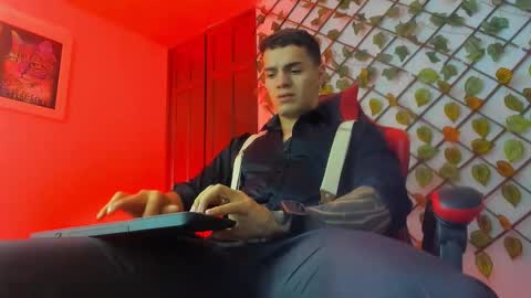 alpha_dominus_ online show from March 14, 4:29 am