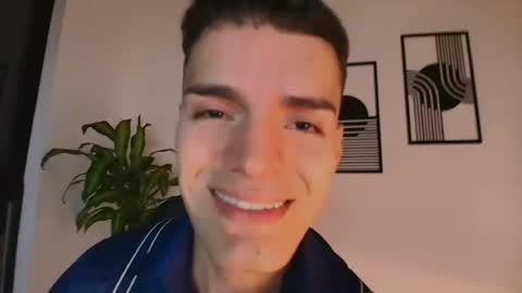 Snapshot of alpha_dominus_ chatting on July 3, 3:35 am alpha_dominus_ online show from July 3, 3:35 am