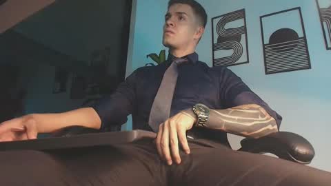 Snapshot of alpha_dominus_ chatting on July 21, 3:31 am alpha_dominus_ online show from July 21, 3:31 am