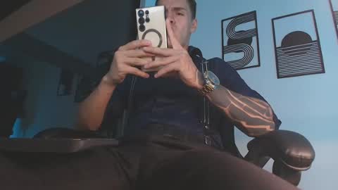 Snapshot of alpha_dominus_ chatting on July 29, 3:59 am alpha_dominus_ online show from July 29, 3:59 am