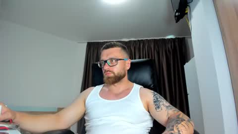 Alphaalexxx Lets reach Me 100 thumbs up online show from July 10, 4:09 pm
