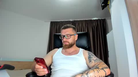 Alphaalexxx Lets reach Me 100 thumbs up online show from July 13, 4:21 pm
