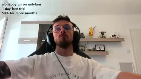 Andi online show from July 10, 1:25 pm