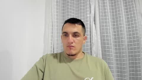 Snapshot of alphadesire69 chatting on January 7, 4:15 am AlphaDesire69 online show from January 7, 4:15 am