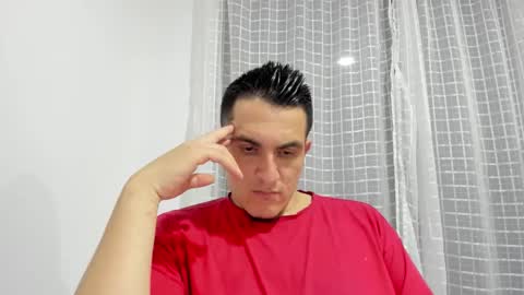 Snapshot of alphadesire69 chatting on January 14, 4:07 am AlphaDesire69 online show from January 14, 4:07 am