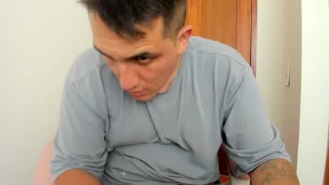 Snapshot of alphadesire69 chatting on March 17, 3:48 pm AlphaDesire69 online show from March 17, 3:48 pm