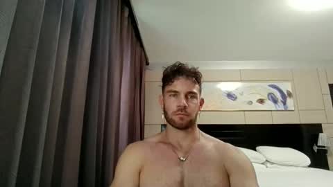 alphah_hunk online show from March 3, 6:52 am