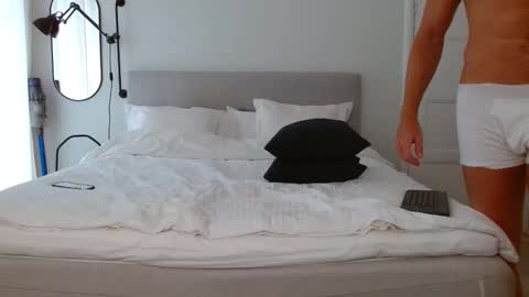 alphahung23 online show from March 23, 8:51 am