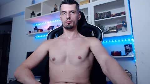 Snapshot of alphamastertodd chatting on September 27, 9:03 am MasterTodd online show from September 27, 9:03 am