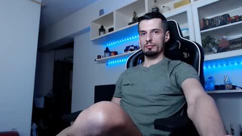 Snapshot of alphamastertodd chatting on November 15, 2:53 am MasterTodd online show from November 15, 2:53 am