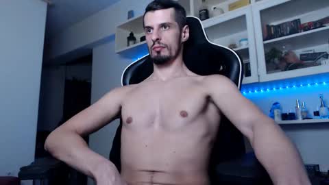 Snapshot of alphamastertodd chatting on November 26, 4:19 pm MasterTodd online show from November 26, 4:19 pm