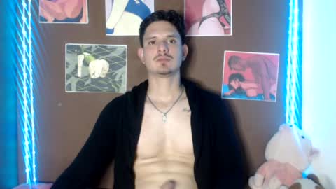 Snapshot of alphamercury chatting on July 17, 5:14 am alphamercury online show from July 17, 5:14 am