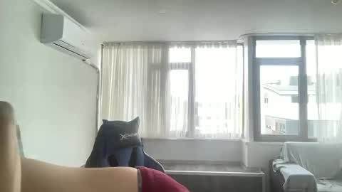 Snapshot of alphandre chatting on February 17, 10:29 am AlphAndre online show from February 17, 10:29 am