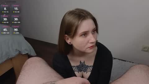 Woland  Alice Pugh online show from November 28, 7:38 pm