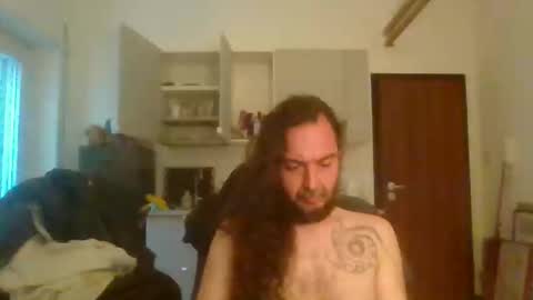 altanboy online show from May 8, 8:08 am