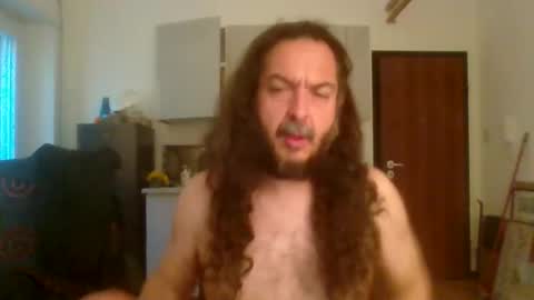 altanboy online show from May 17, 9:28 am
