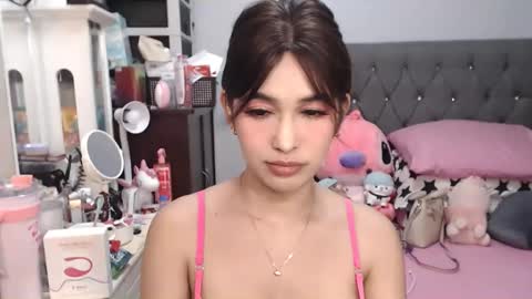 Snapshot of altheafoxxx chatting on February 22, 7:36 pm Althea online show from February 22, 7:36 pm