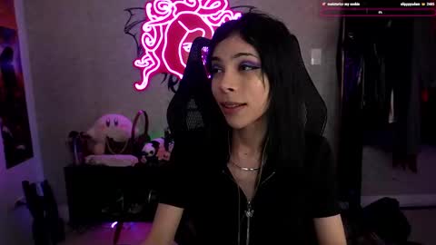 Snapshot of altsofie chatting on December 31, 1:15 am Sofie Kimino online show from December 31, 1:15 am