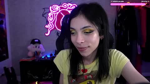 Snapshot of altsofie chatting on January 5, 4:47 am Sofie Kimino online show from January 5, 4:47 am