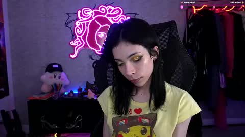 Snapshot of altsofie chatting on January 5, 7:49 am Sofie Kimino online show from January 5, 7:49 am