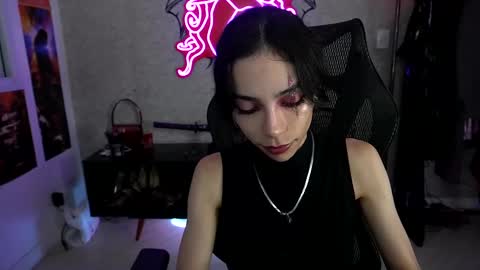 Snapshot of altsofie chatting on March 1, 11:47 pm Sofie Kimino online show from March 1, 11:47 pm