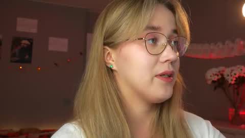 Amelia NEXT STREAM  online show from November 9, 1:42 pm