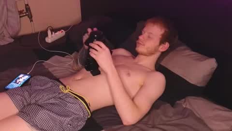 Snapshot of alvin__main chatting on December 21, 12:09 am Alvin Puska -- online show from December 21, 12:09 am