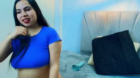   A L Y  online show from September 28, 11:59 am